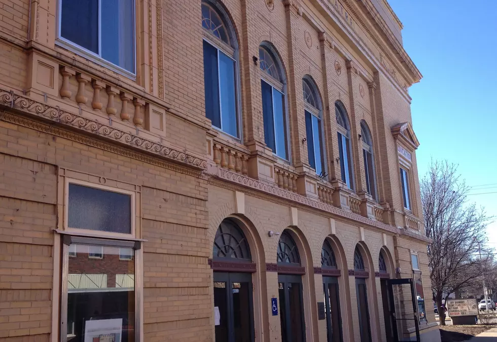 Give Books, Get Laughs With The 5th Street Improv Group This Weekend