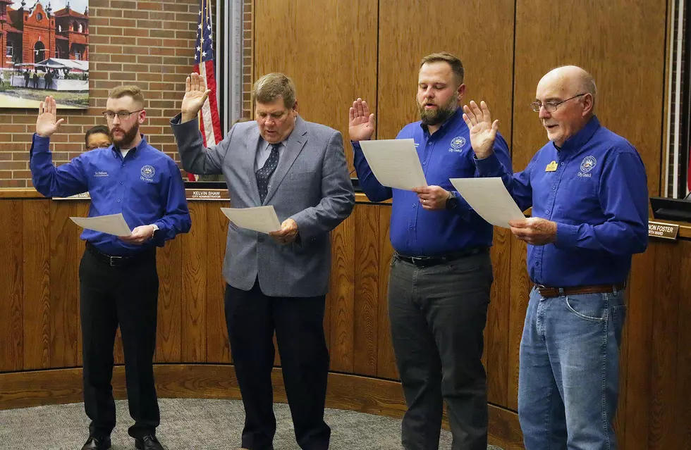 Sedalia Council Approves Numerous Contracts, Swears in Newly-elected Members