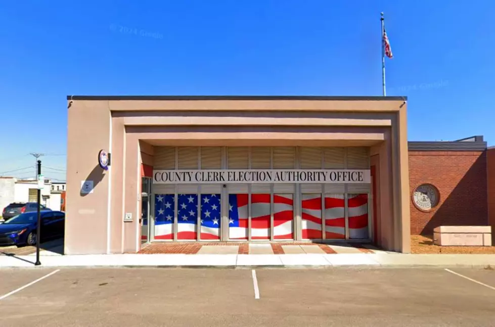 Absentee Voting Under Way in Pettis County